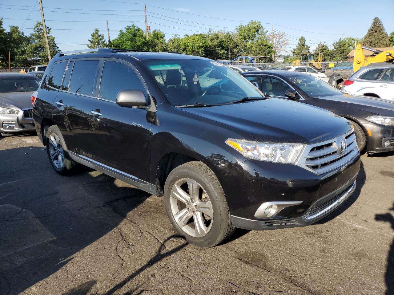 5TDDK3EH3BS056672 2011 Toyota Highlander Limited