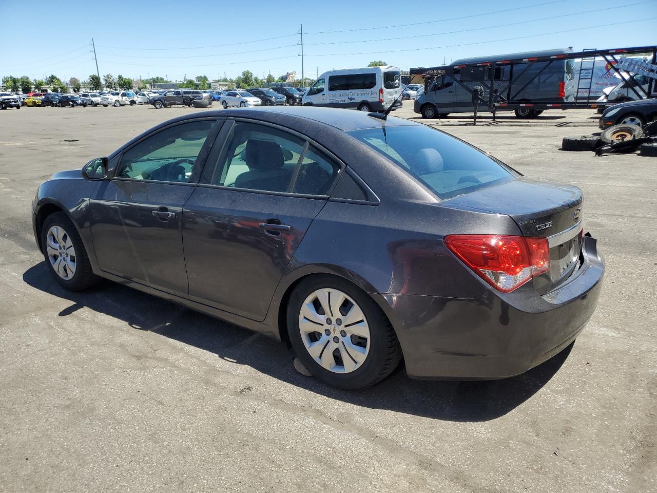 2014 Chevrolet Cruze Ls vin: 1G1PA5SH3E7183574