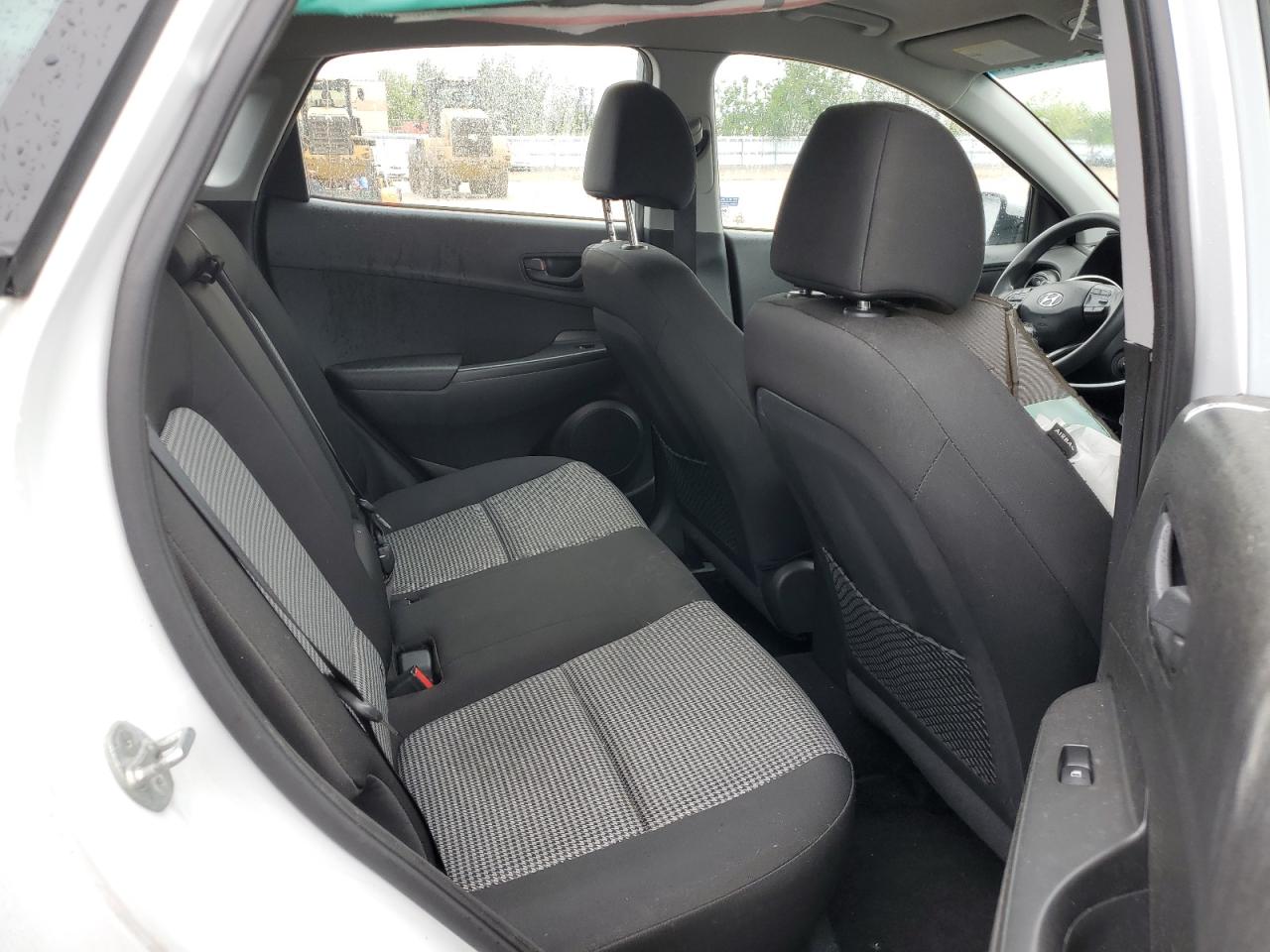 KM8K12AA6KU292737 2019 Hyundai Kona Se