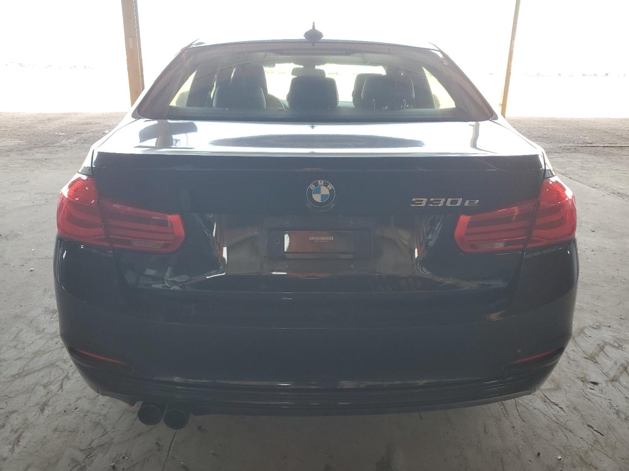 WBA8E1C55JA178044 2018 BMW 330E