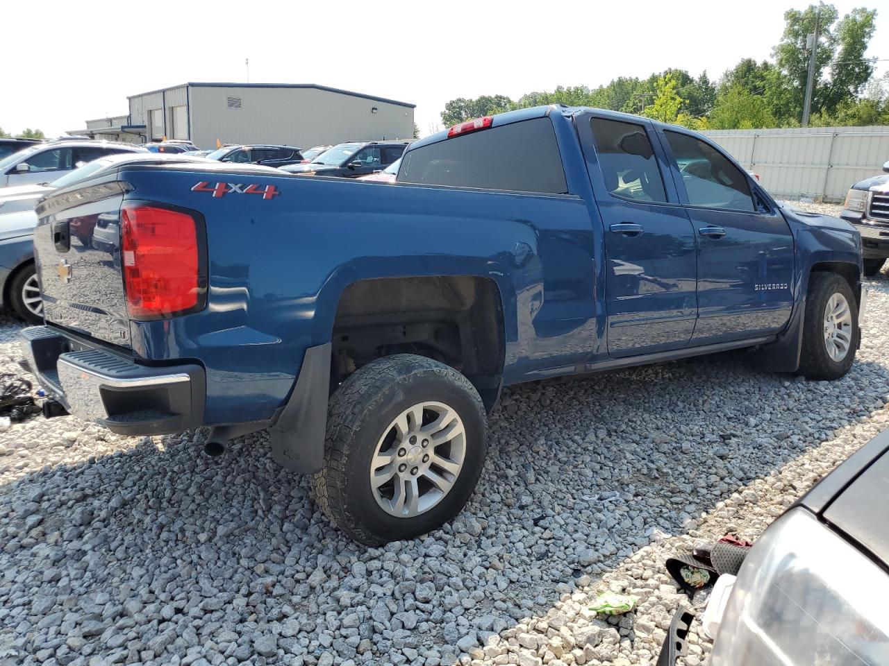 2018 Chevrolet Silverado K1500 Lt vin: 1GCVKREH4JZ208799