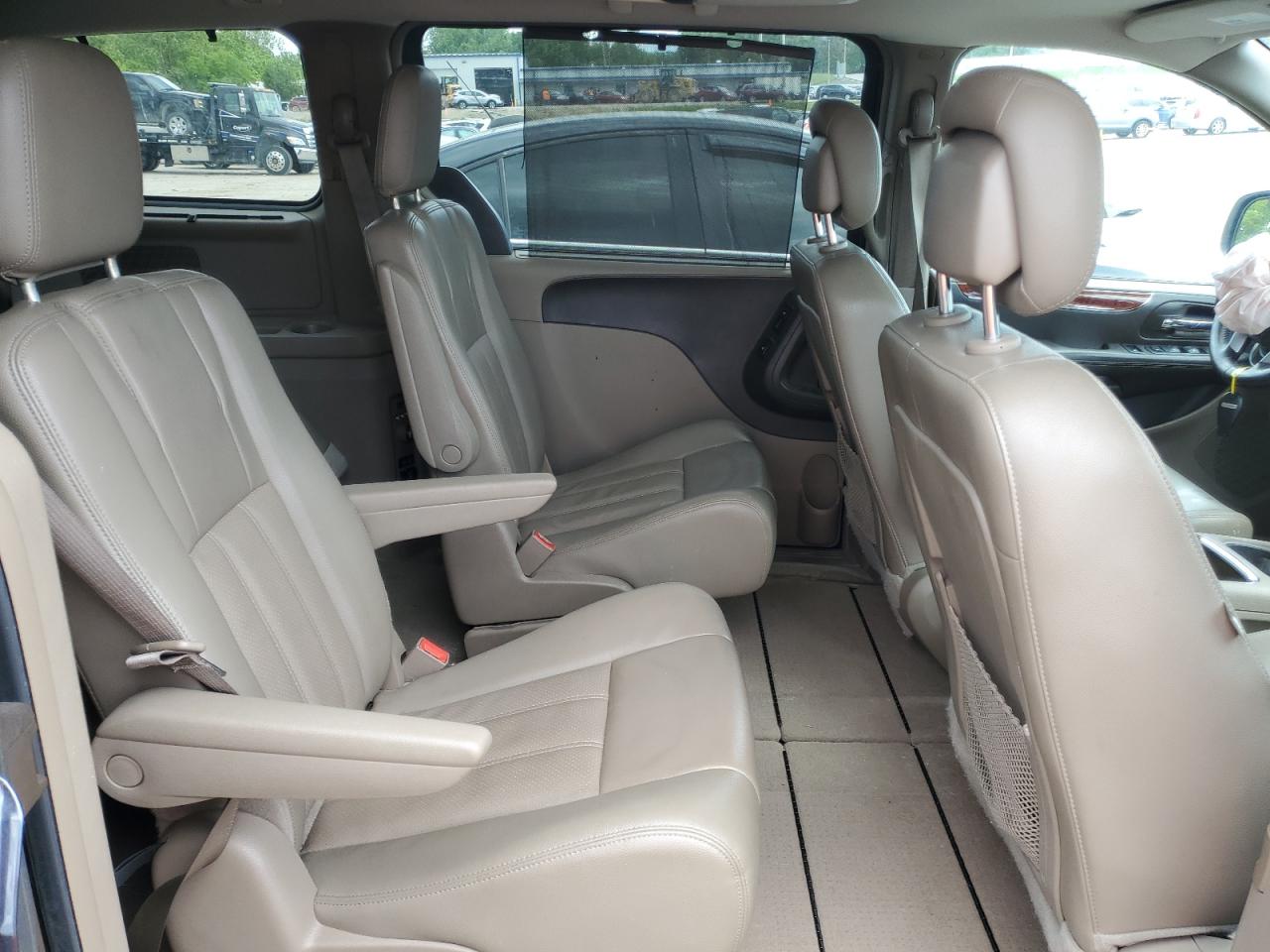 2C4RC1CG2DR753442 2013 Chrysler Town & Country Touring L