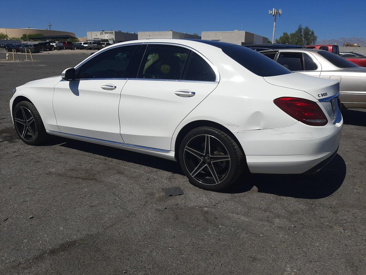 55SWF4KB7FU004683 2015 Mercedes-Benz C 300 4Matic