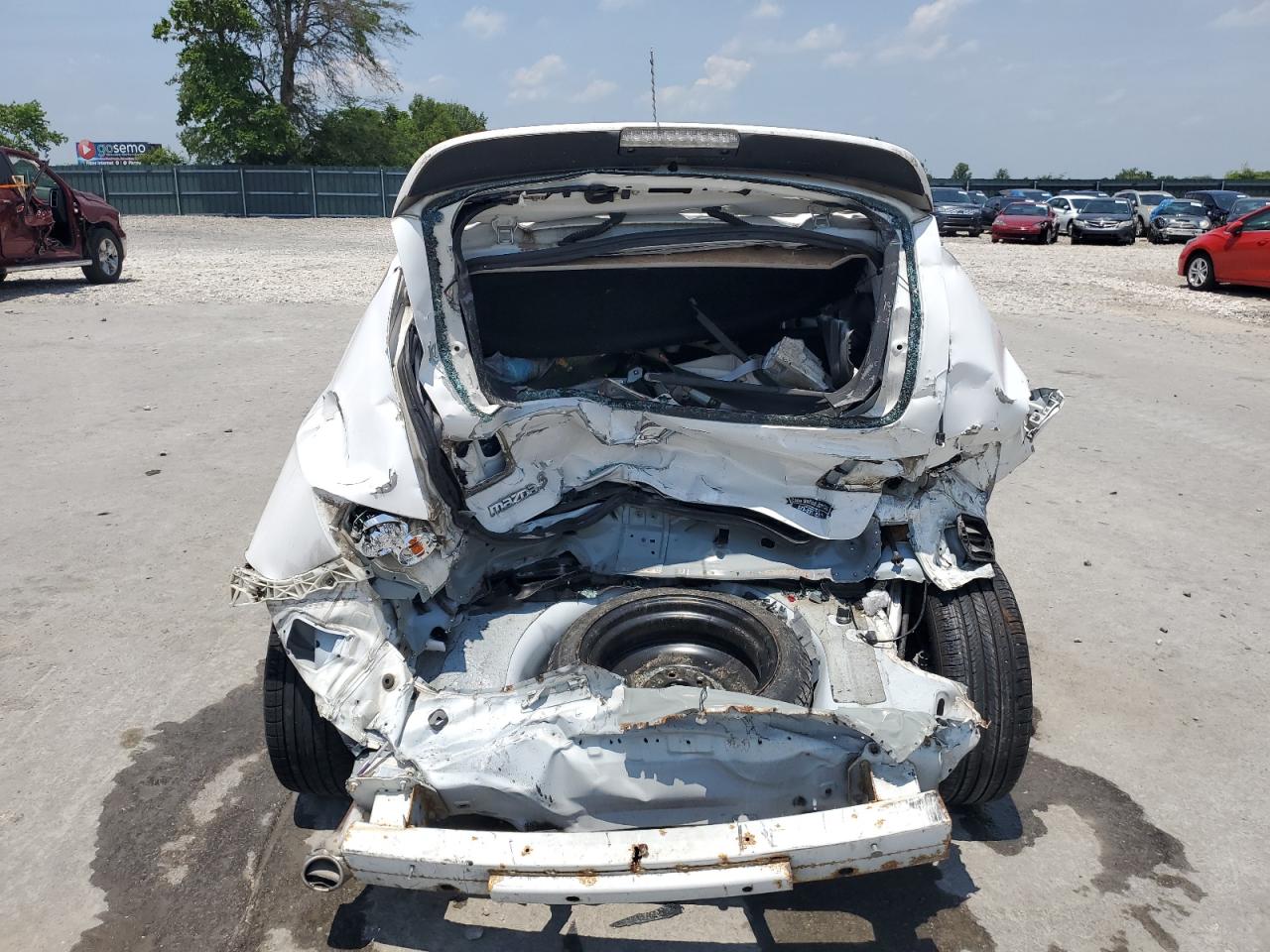 JM1BK343471712010 2007 Mazda 3 Hatchback