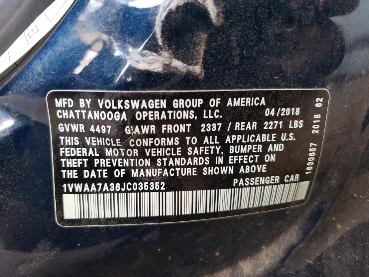 1VWAA7A36JC035352 2018 Volkswagen Passat S