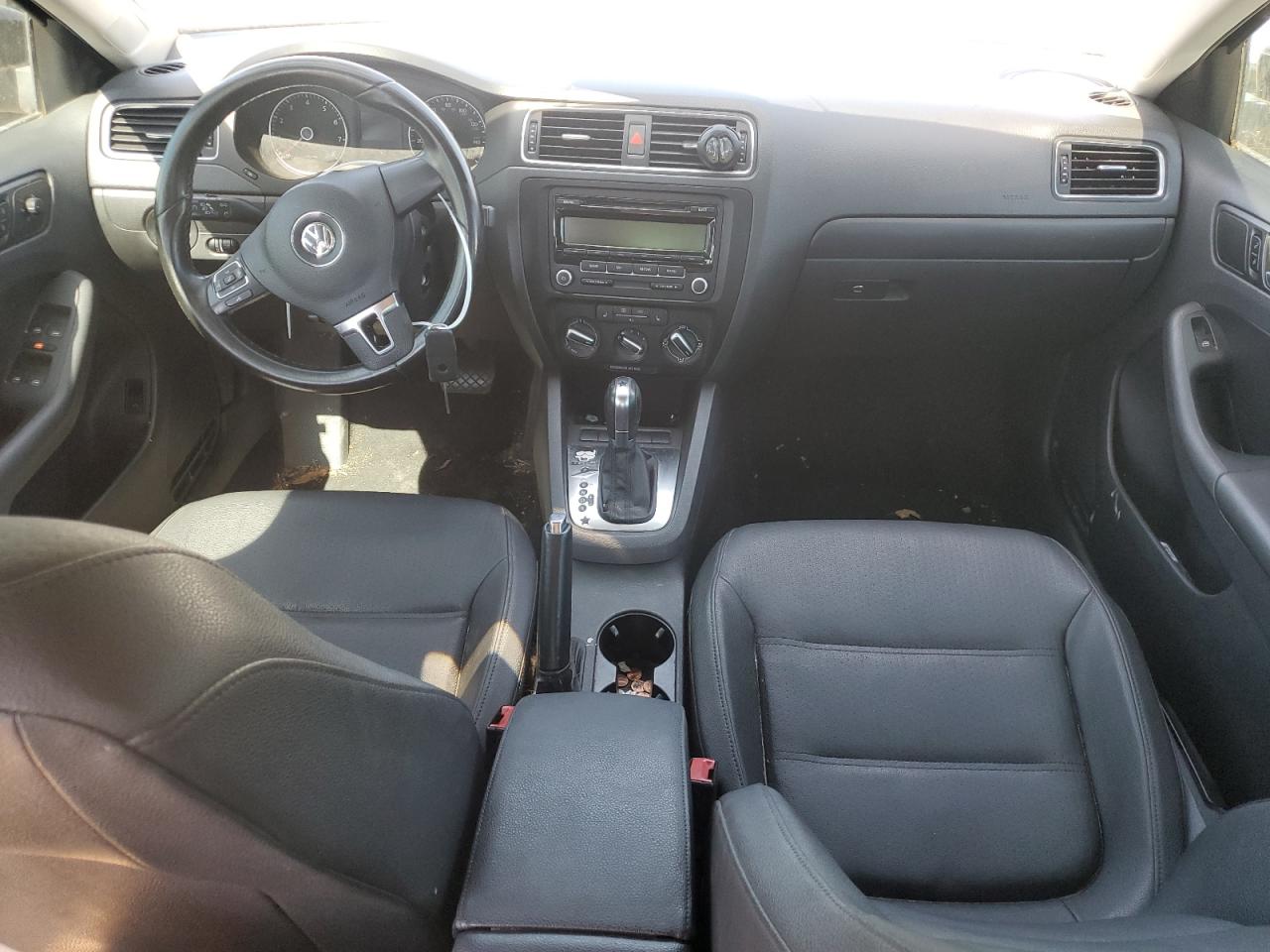 2012 Volkswagen Jetta Se vin: 3VWDP7AJ9CM313186