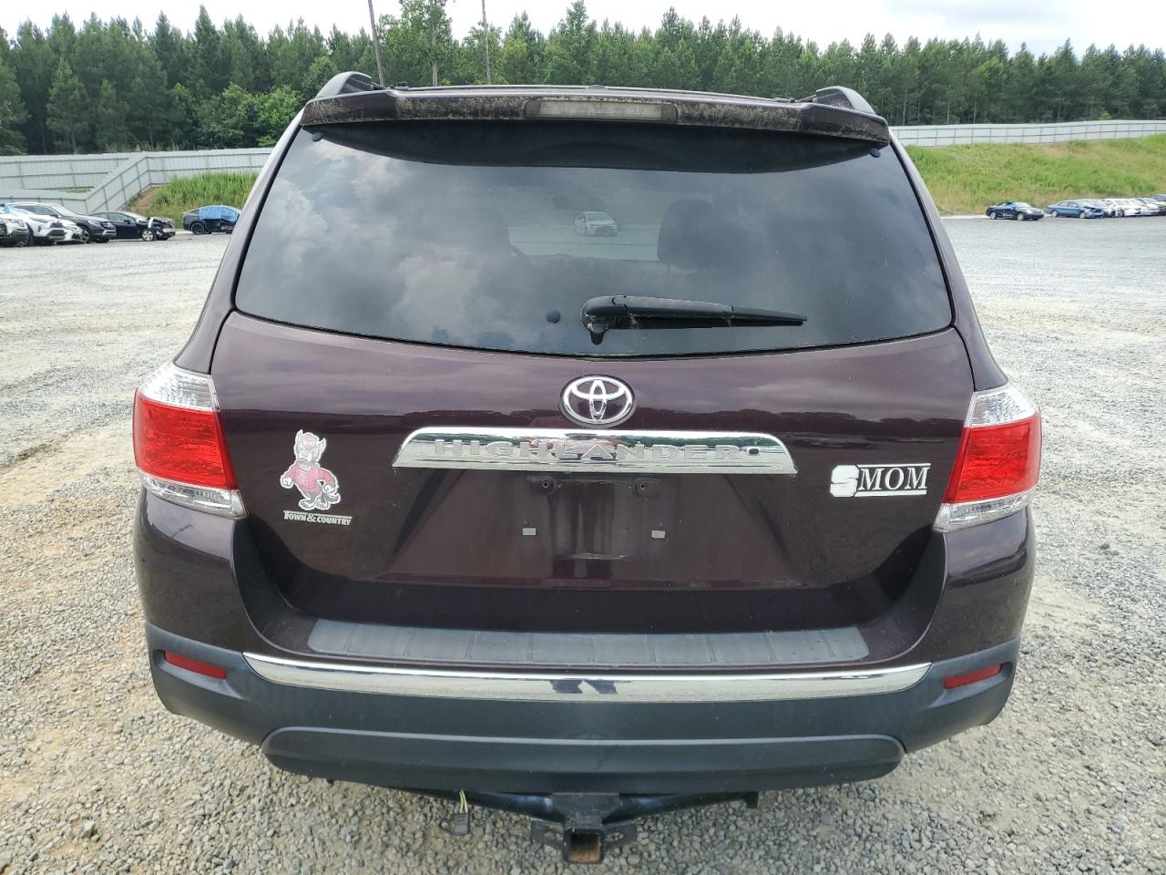 5TDZA3EH4CS024677 2012 Toyota Highlander Base