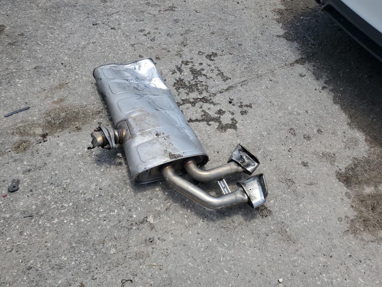 KM8J33A21JU832837 2018 Hyundai Tucson Value