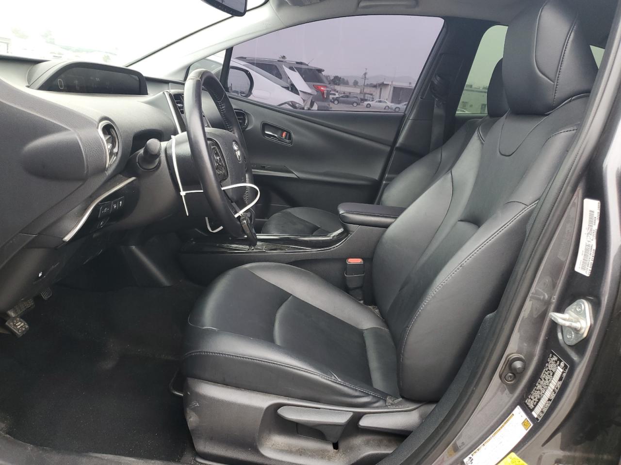 JTDL9RFUXL3018669 2020 Toyota Prius Le