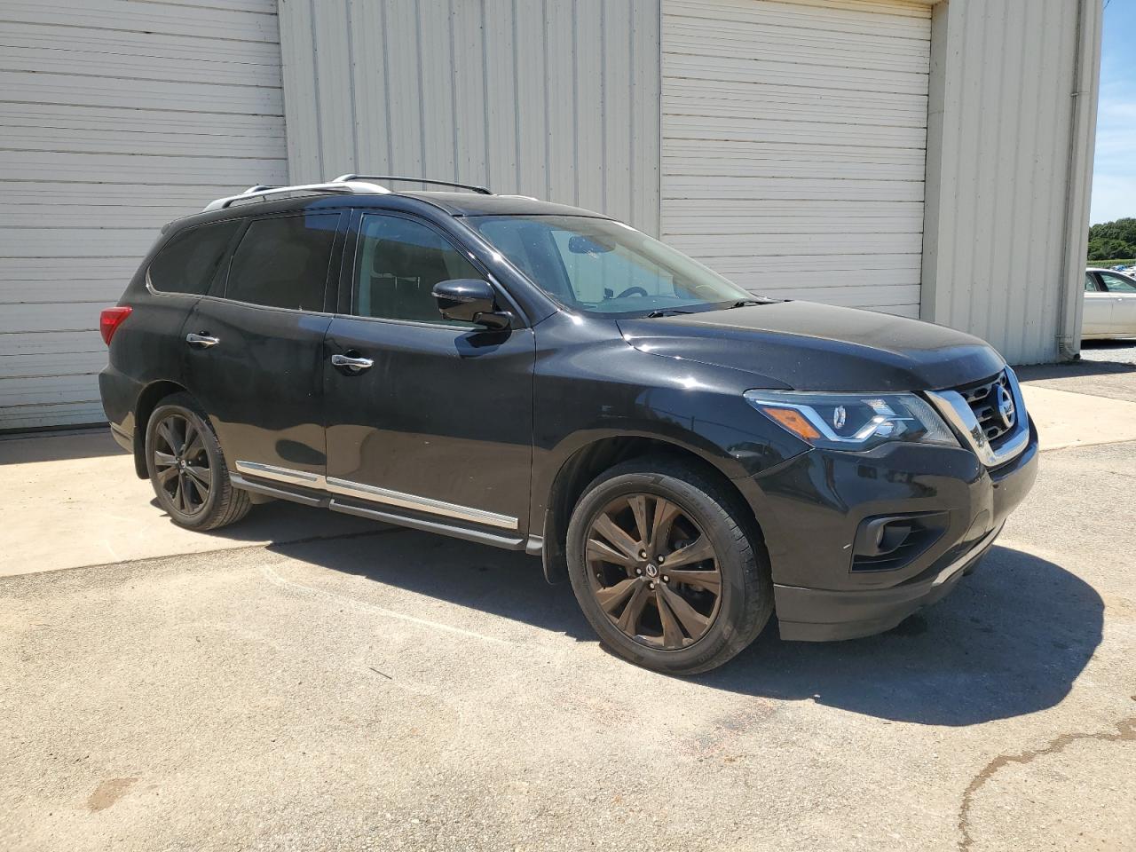 2017 Nissan Pathfinder S vin: 5N1DR2MN2HC680417