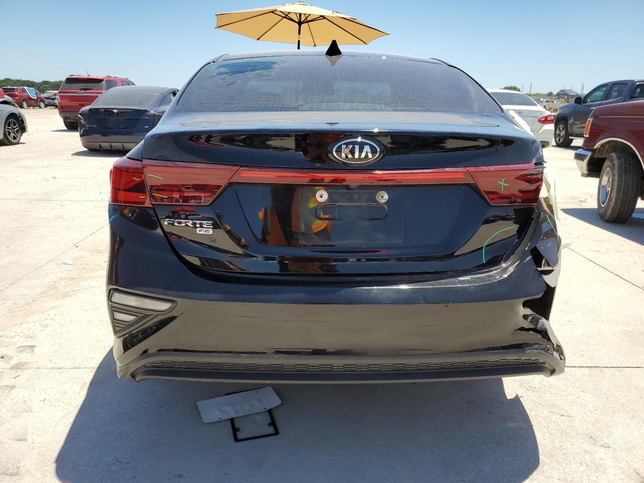 3KPF24AD5ME320795 2021 Kia Forte Fe