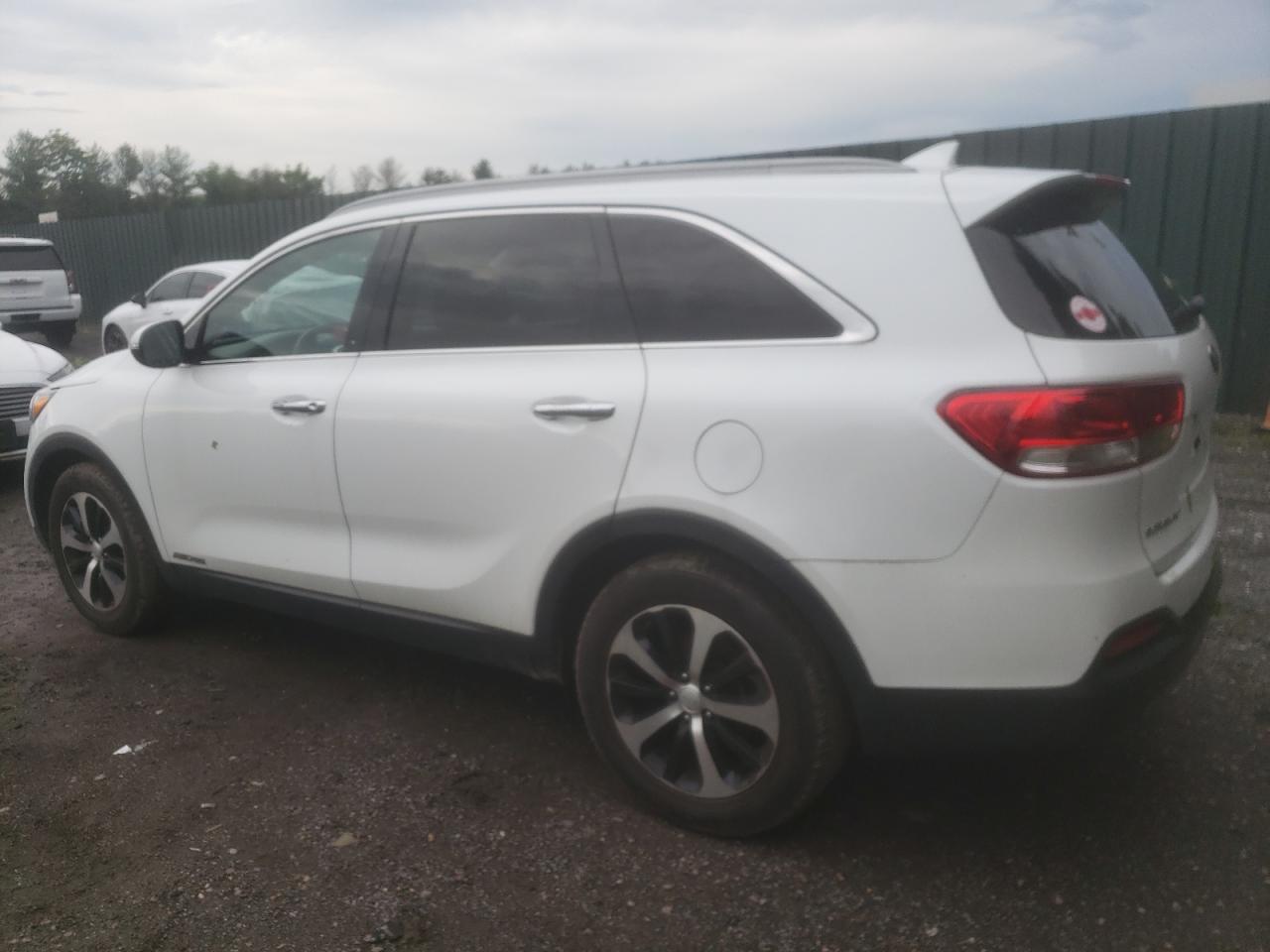 2016 Kia Sorento Ex vin: 5XYPHDA56GG007919