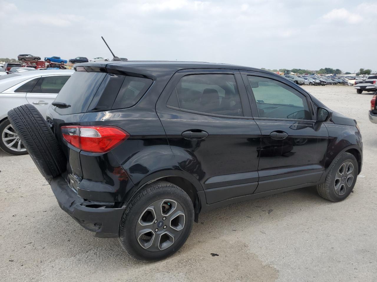 MAJ3P1RE1JC232335 2018 Ford Ecosport S