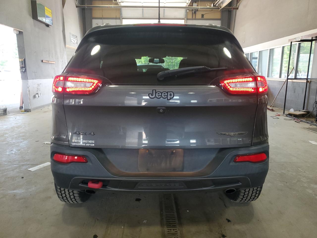 1C4PJMBS8FW680687 2015 Jeep Cherokee Trailhawk