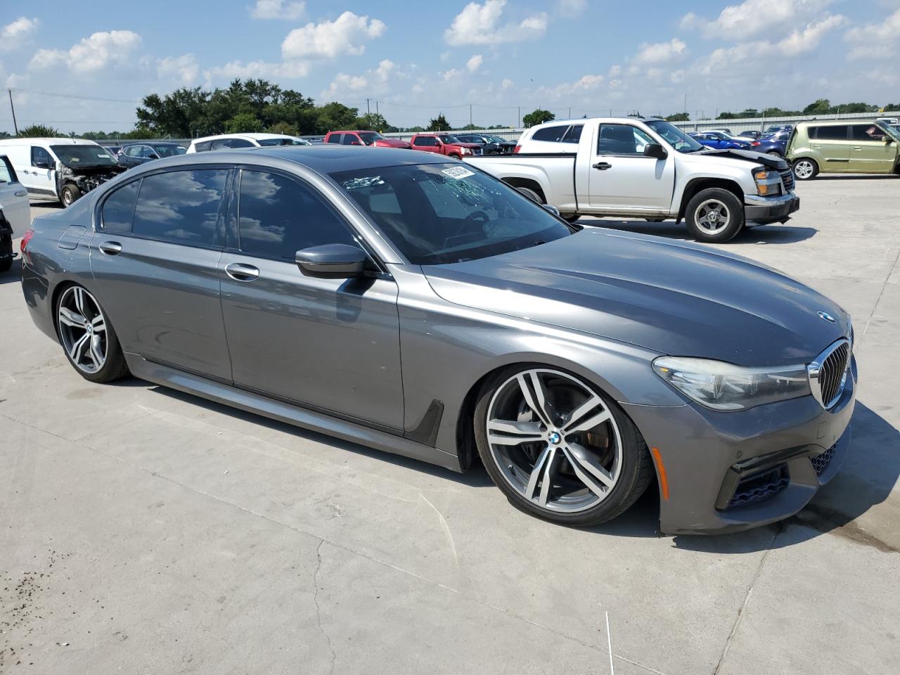 2017 BMW 740 I vin: WBA7E2C5XHG740268