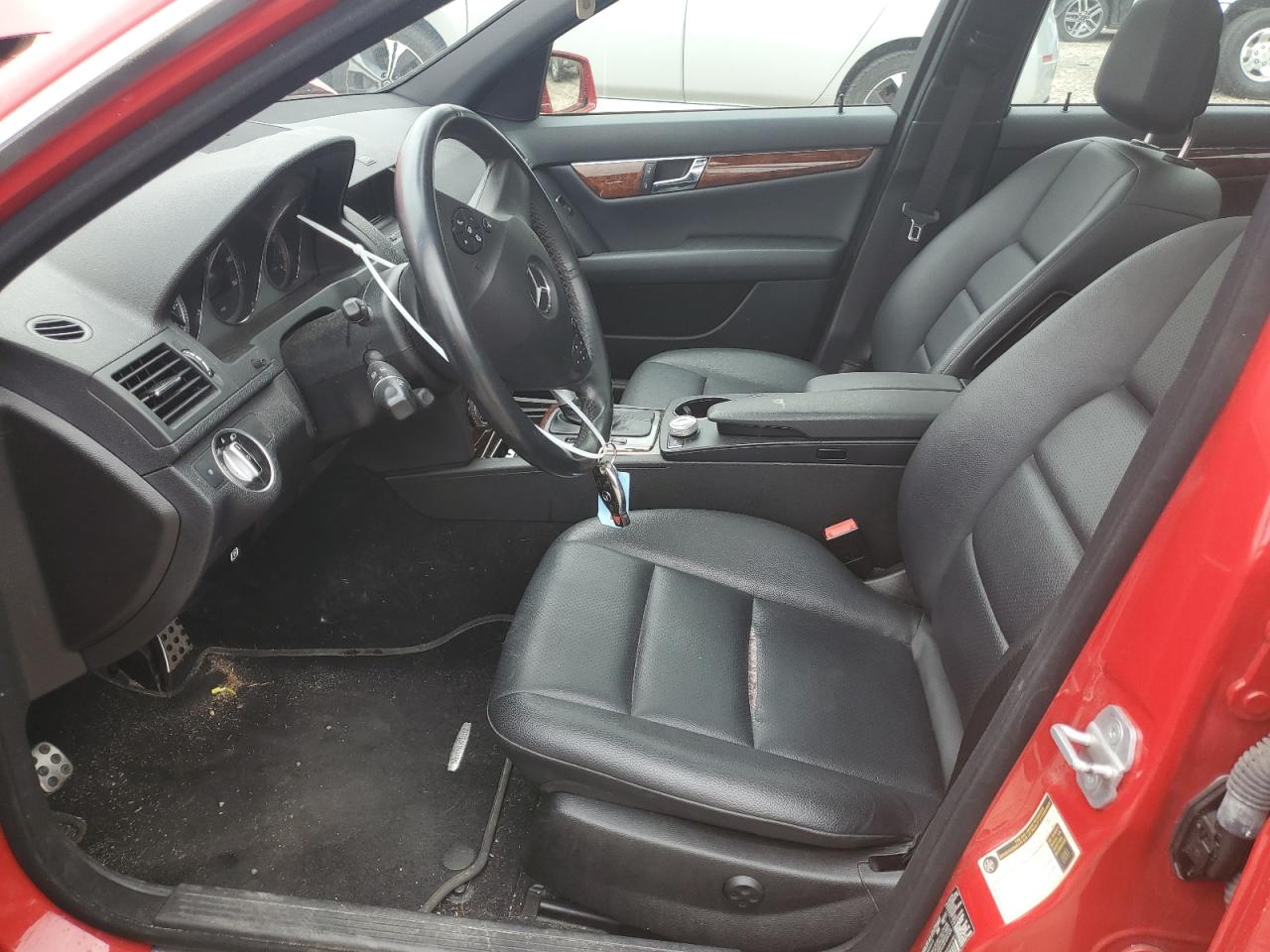 WDDGF8BB4BR166374 2011 Mercedes-Benz C 300 4Matic