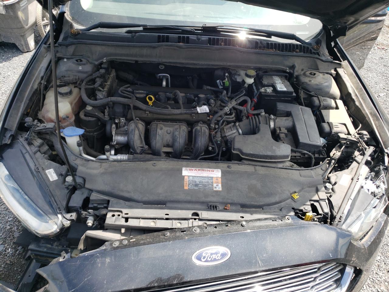 3FA6P0H7XFR215018 2015 Ford Fusion Se