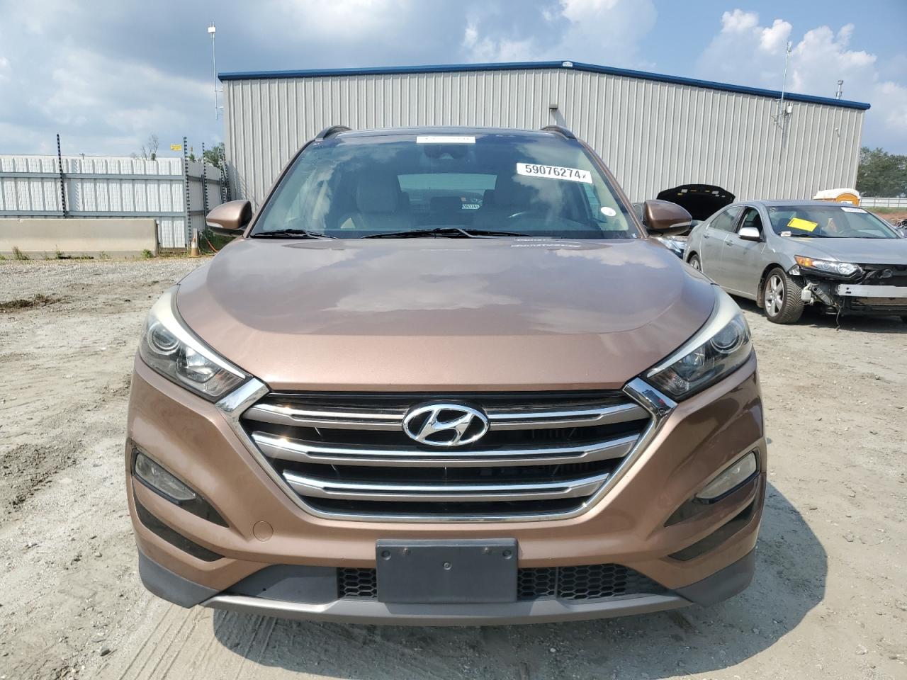 2016 Hyundai Tucson Limited vin: KM8J33A2XGU083657