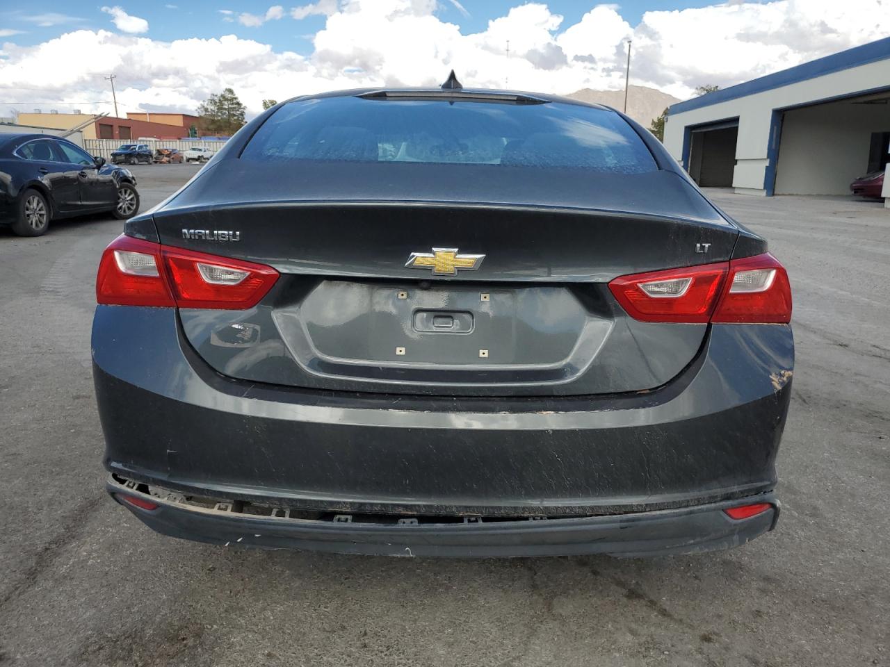 2018 Chevrolet Malibu Lt vin: 1G1ZD5ST7JF126444