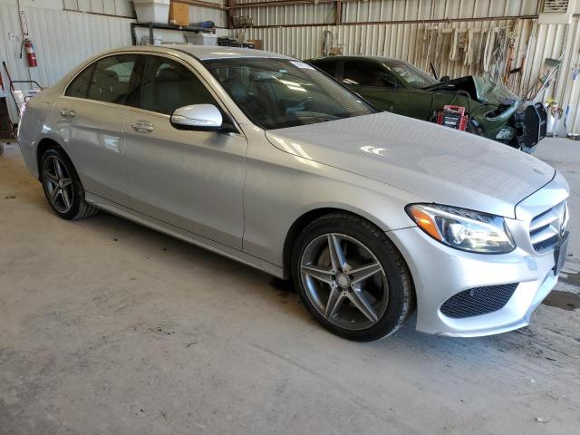 VIN 55SWF4JB0FU047165 2015 Mercedes-Benz C-Class, 300 no.4