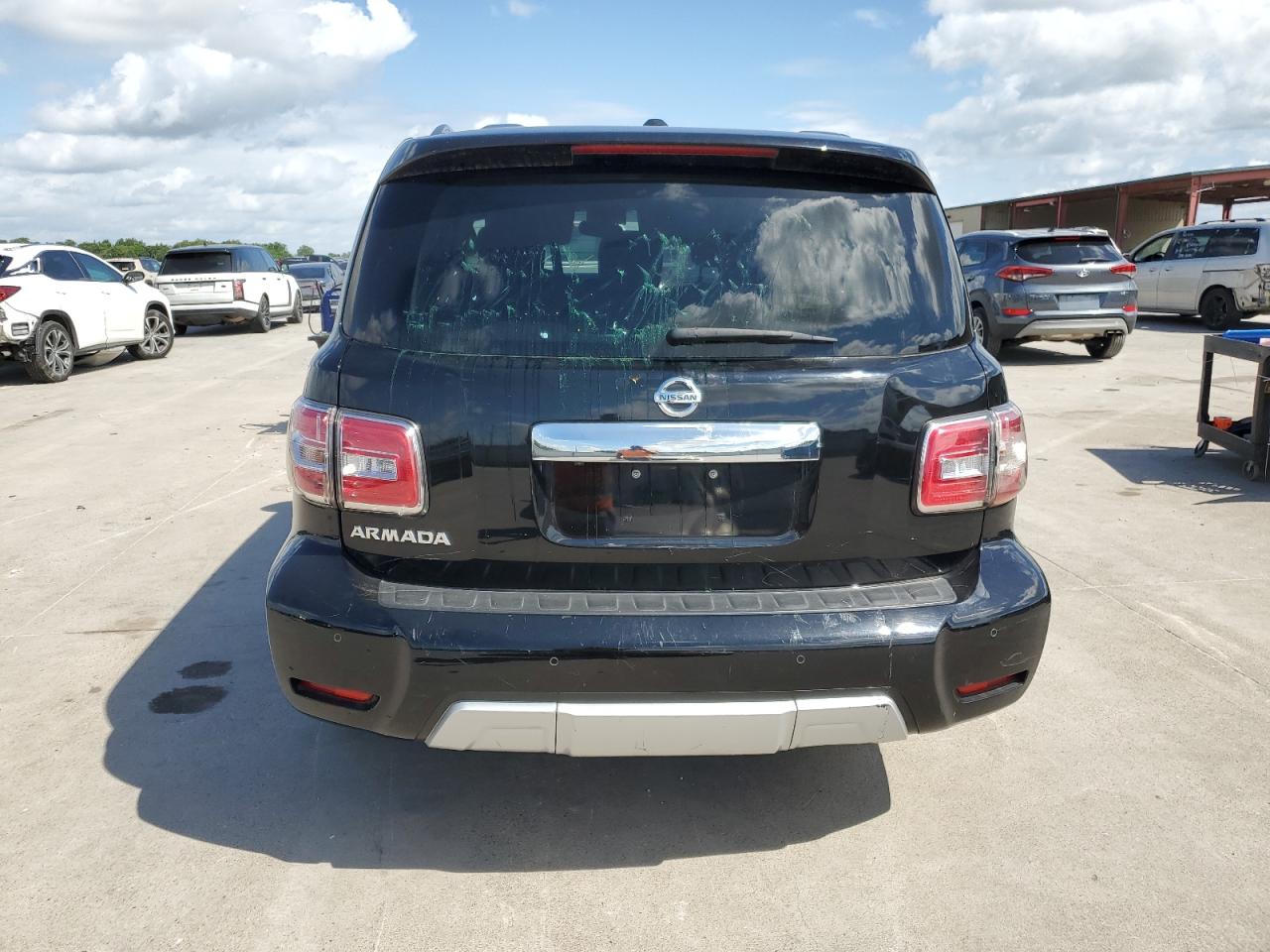 JN8AY2ND1J9051559 2018 Nissan Armada Sv