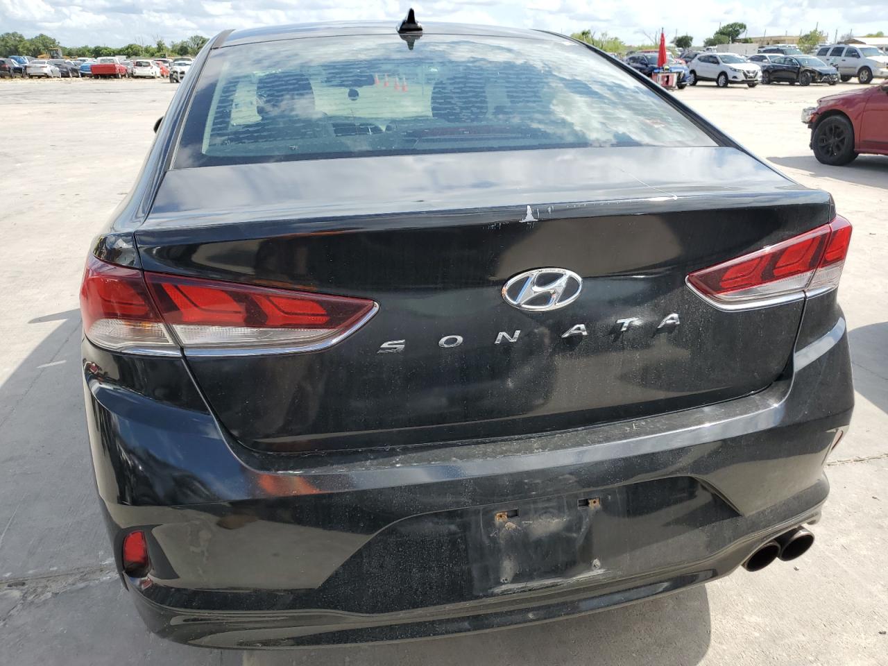 2018 Hyundai Sonata Sport vin: 5NPE34AFXJH642950