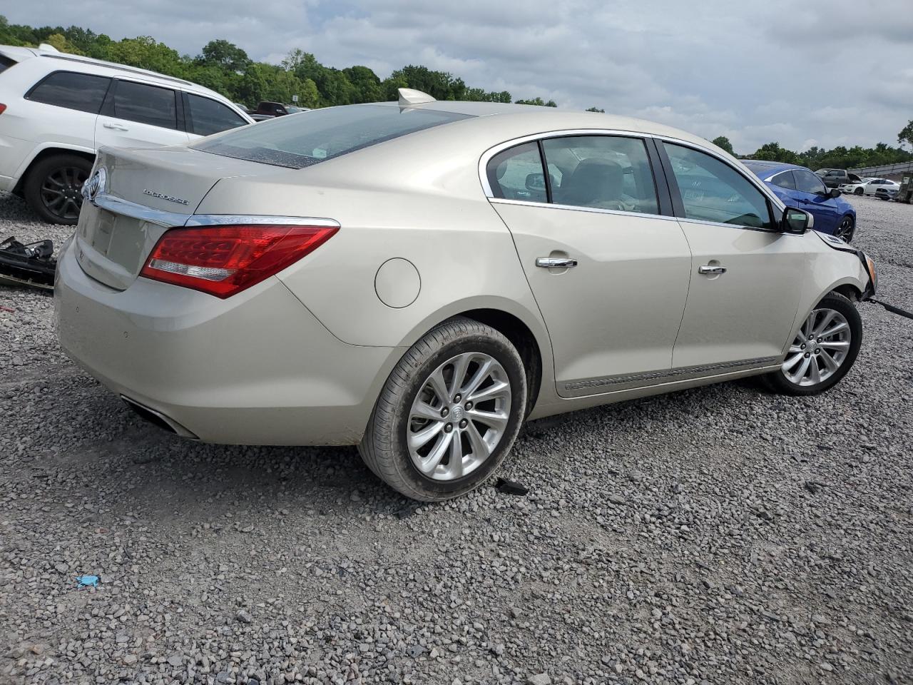 2015 Buick Lacrosse vin: 1G4GB5G38FF292472