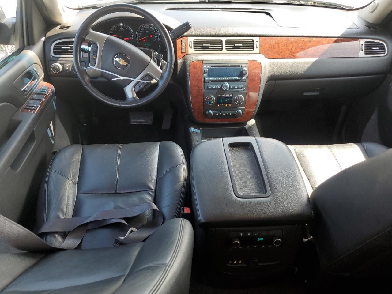 1GNSKBE06DR339815 2013 Chevrolet Tahoe K1500 Lt