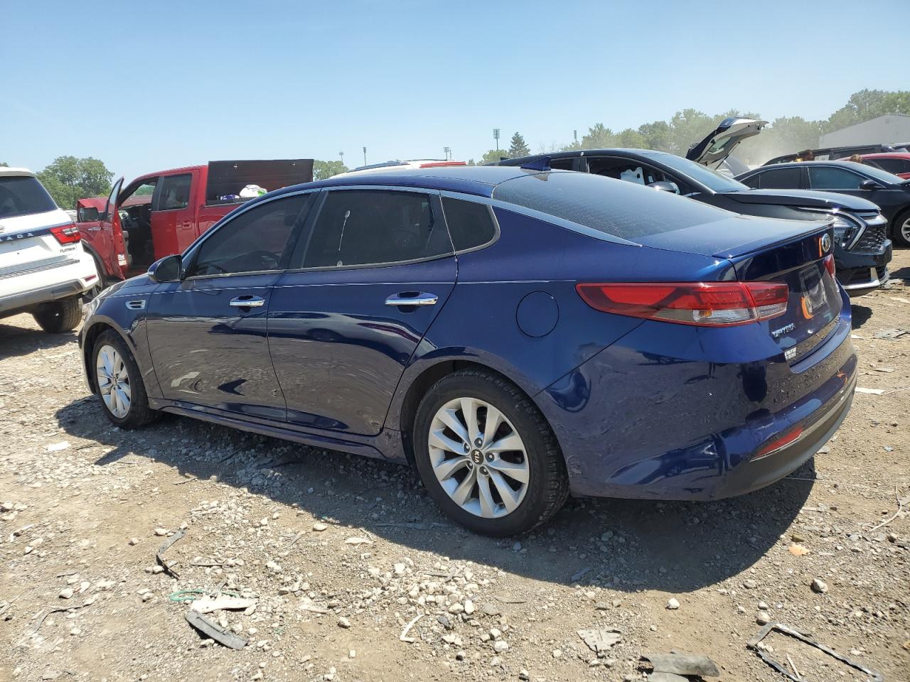 5XXGT4L39JG192232 2018 Kia Optima Lx