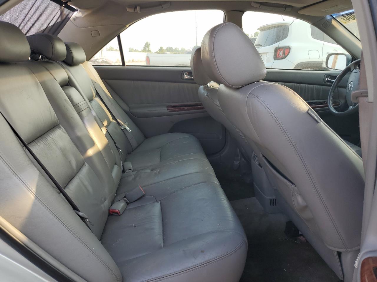 4T1BF30K75U604134 2005 Toyota Camry Le