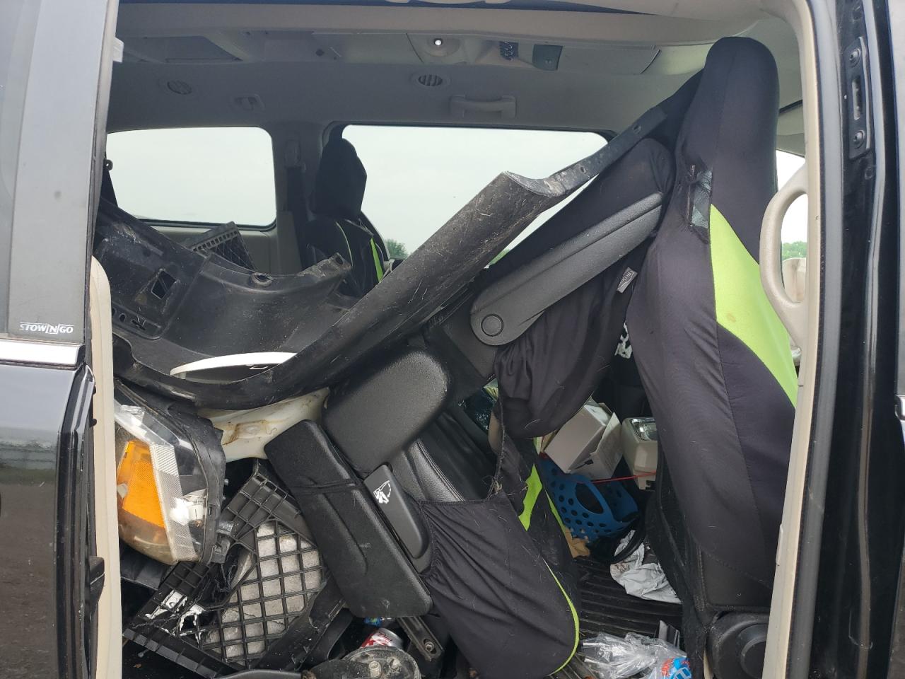 2C4RC1BG2ER124525 2014 Chrysler Town & Country Touring