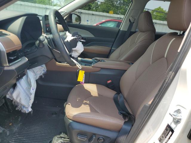 2024 TOYOTA GRAND HIGH - 5TDAAAB54RS005731