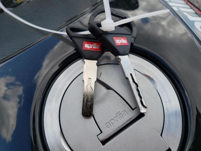 2021 APRILIA TUONO V4 F ZD4KZUB02MS000082