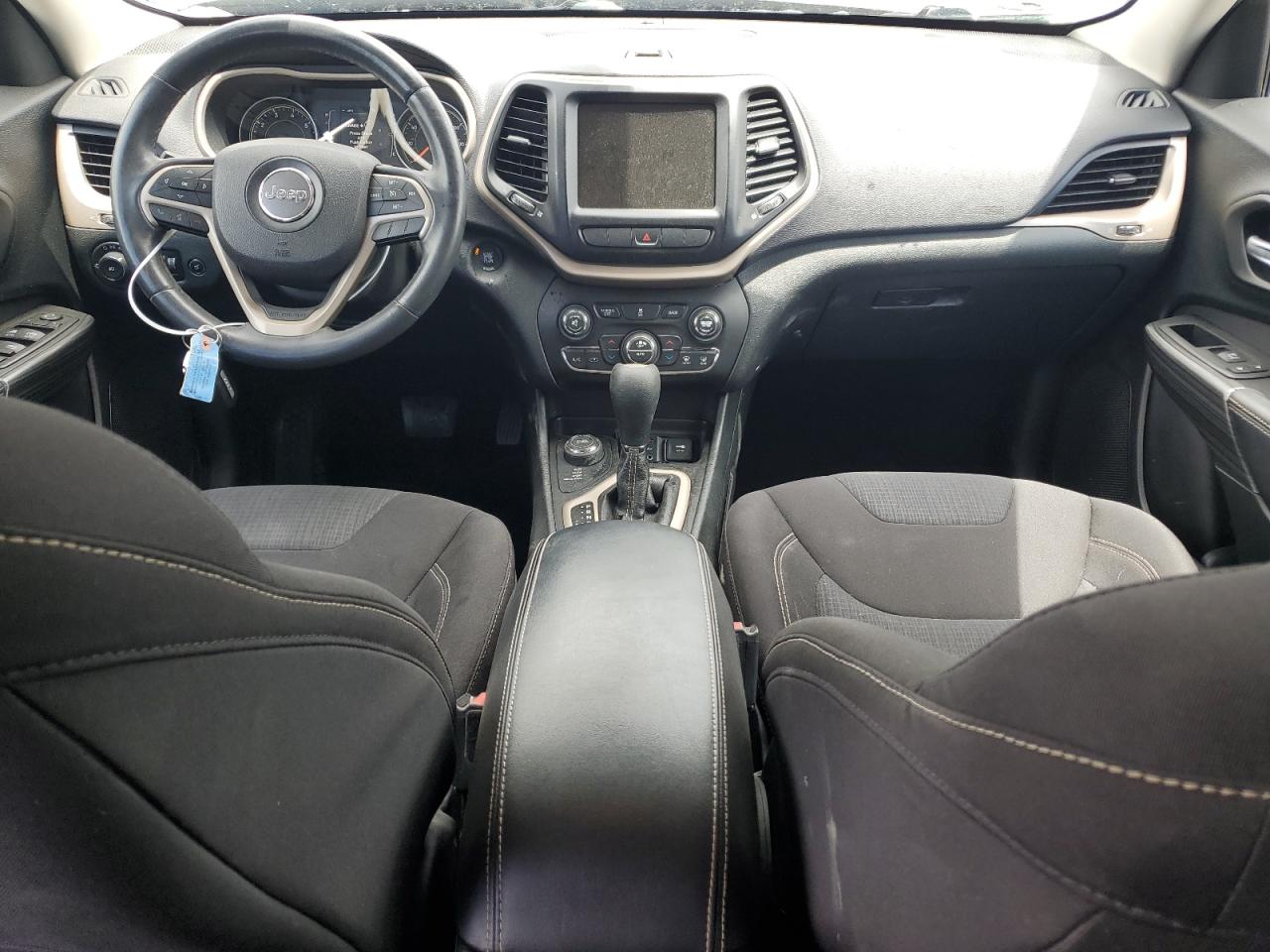 1C4PJMCB9FW570472 2015 Jeep Cherokee Latitude