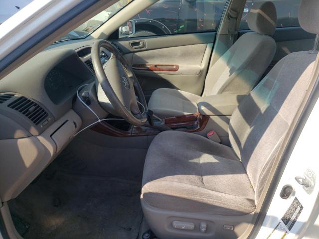 2004 Toyota Camry Le VIN: JTDBE32K540263326 Lot: 59981724