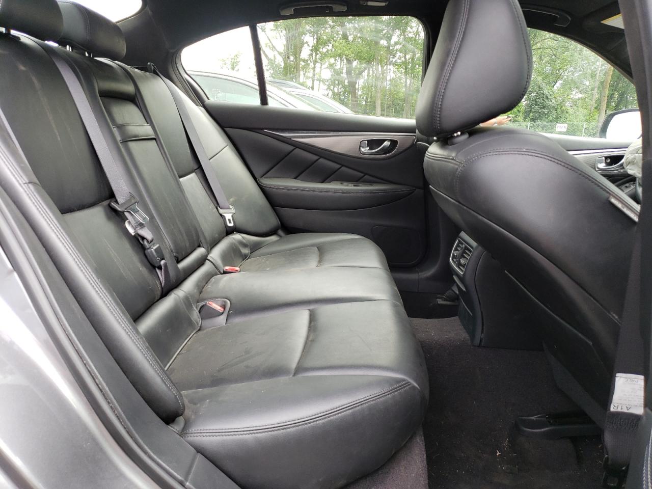 JN1EV7AR5HM830607 2017 Infiniti Q50 Premium