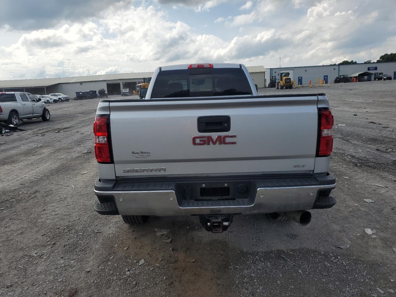 1GT42XEY8JF239054 2018 GMC Sierra K3500 Slt