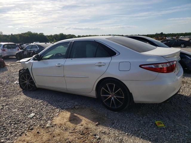 VIN 4T1BK1FK3FU568225 2015 Toyota Camry, Xse no.2