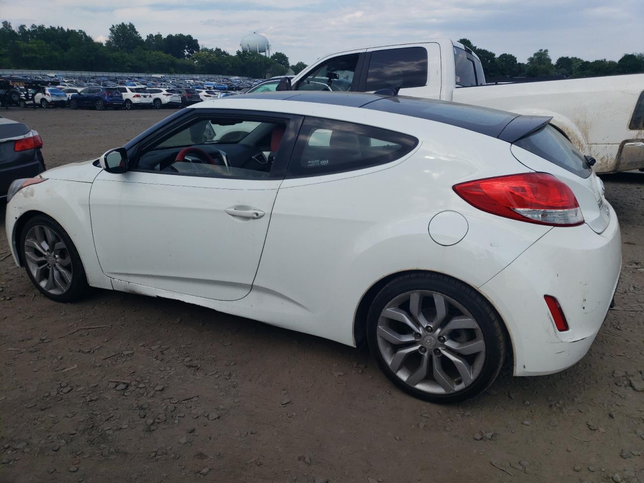 2012 Hyundai Veloster vin: KMHTC6AD1CU073640