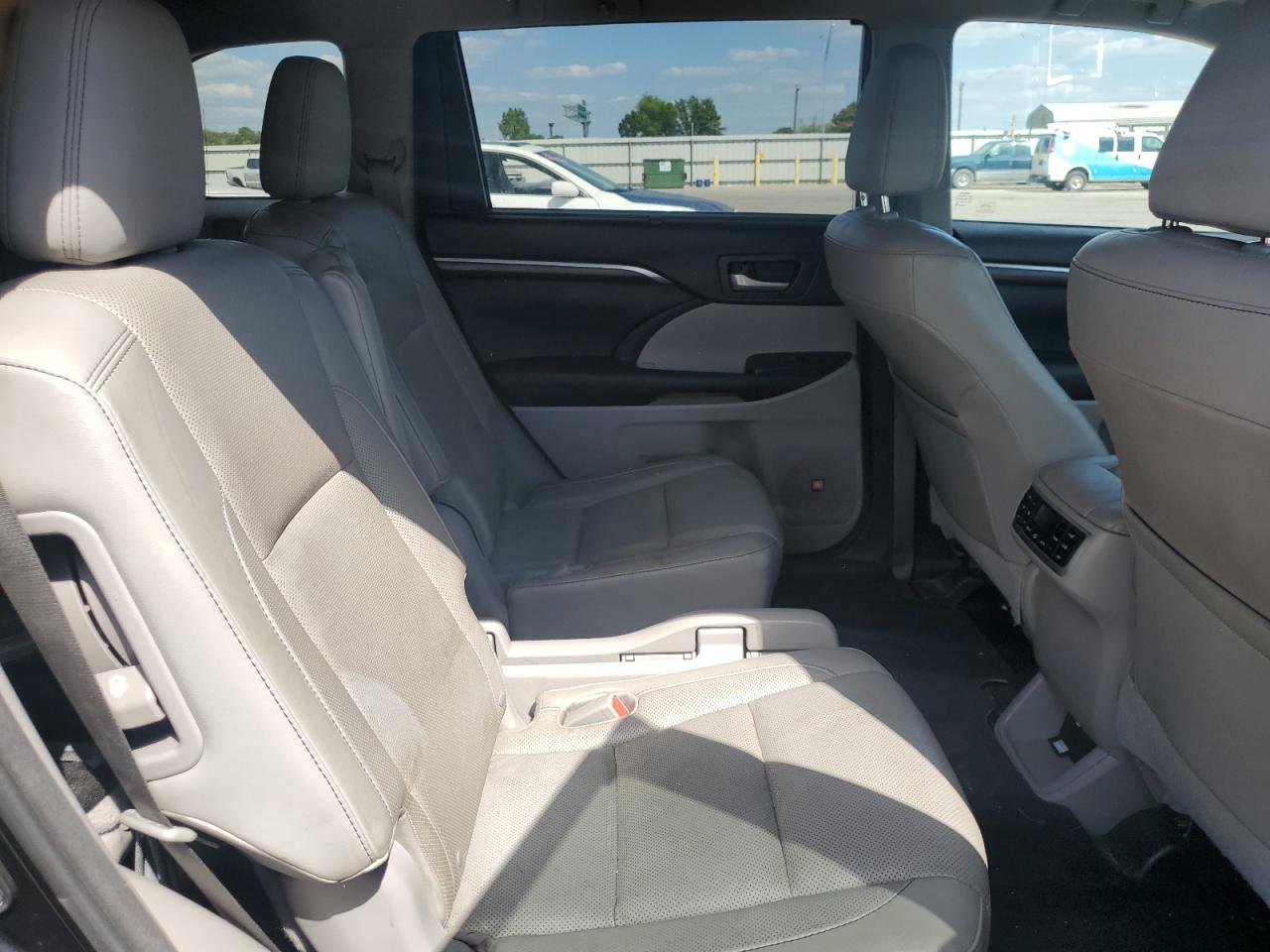 5TDYKRFH4FS112255 2015 Toyota Highlander Limited