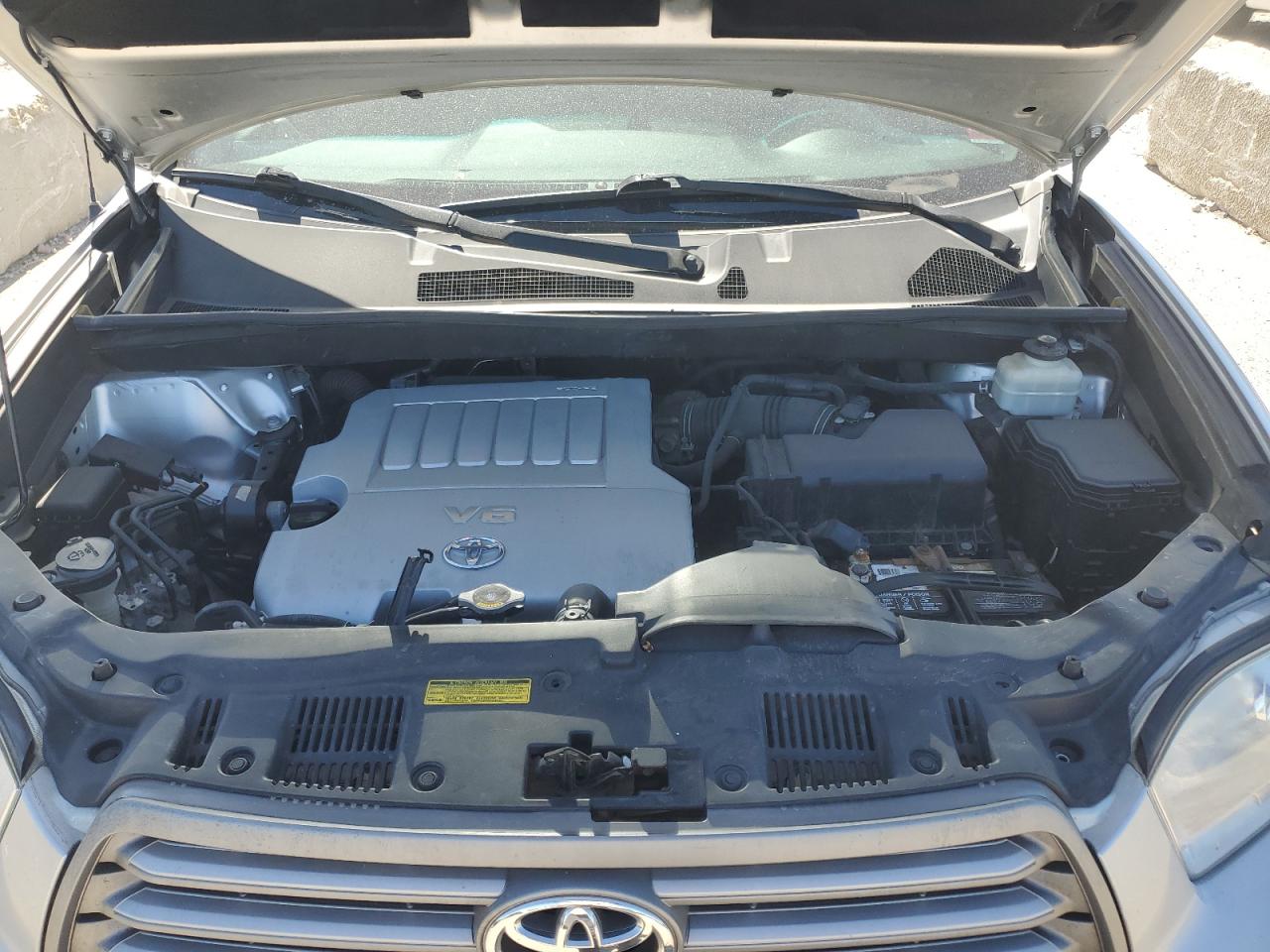 5TDZK3EH5AS002956 2010 Toyota Highlander