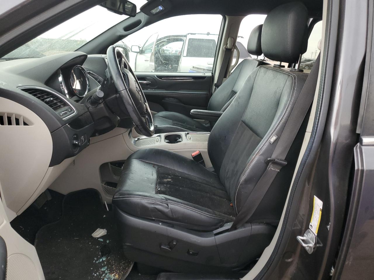 2C4RDGCGXJR265089 2018 Dodge Grand Caravan Sxt