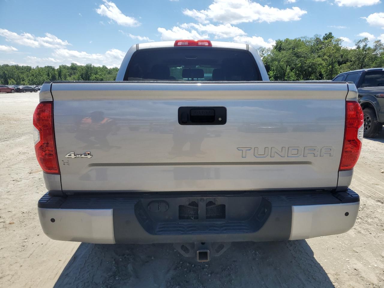 5TFAY5F18HX614310 2017 Toyota Tundra Crewmax 1794