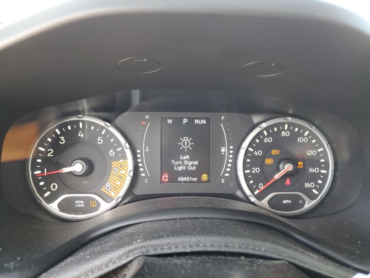 ZACNJABB1LPL27736 2020 Jeep Renegade Latitude