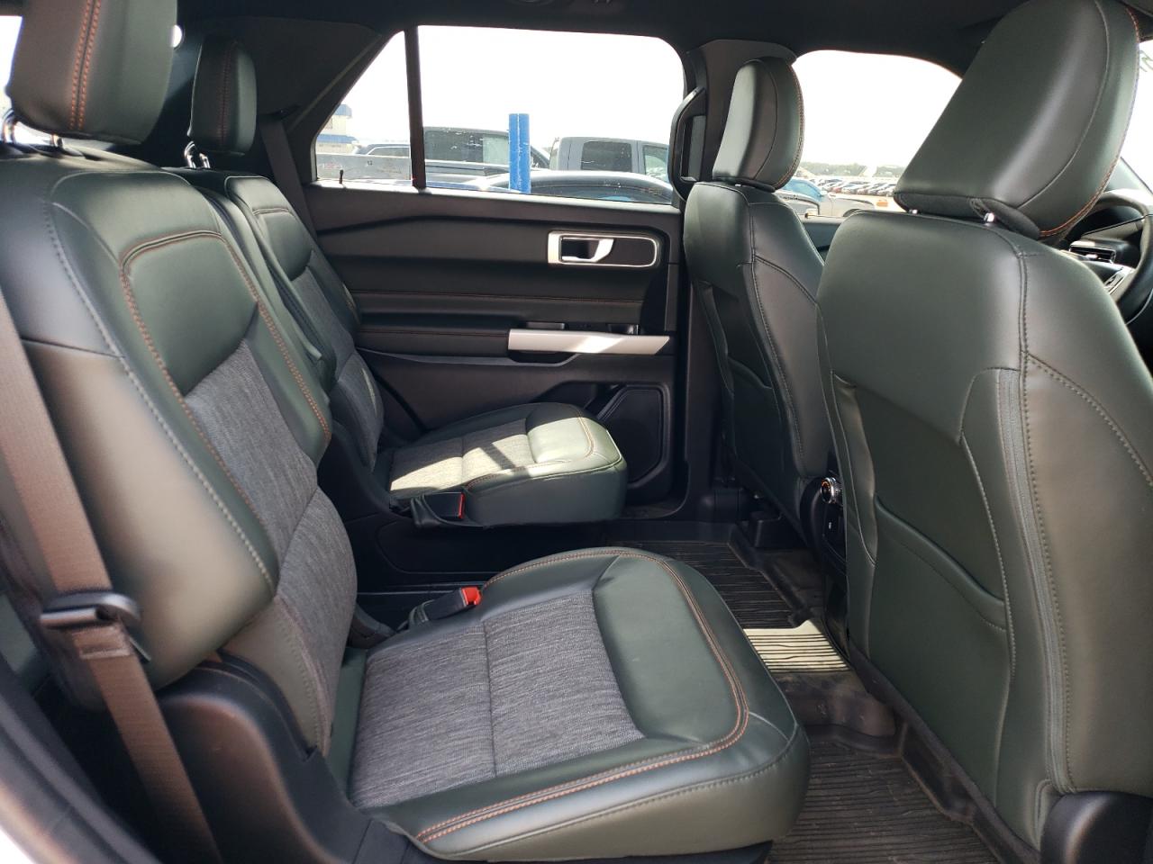 1FMSK8JH6NGA99505 2022 Ford Explorer Timberline