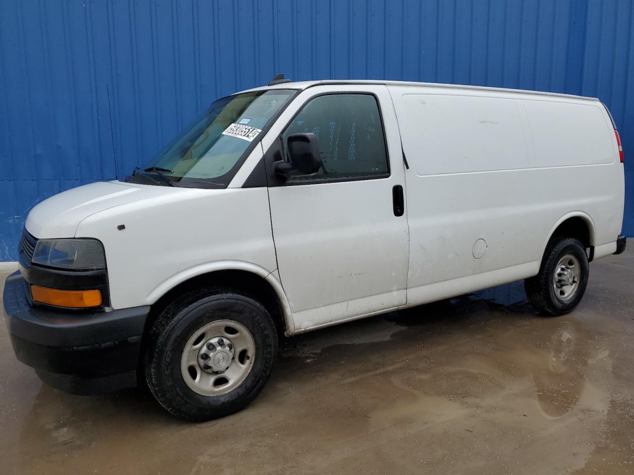 1GCWGAFP2K1253043 2019 Chevrolet Express G2500