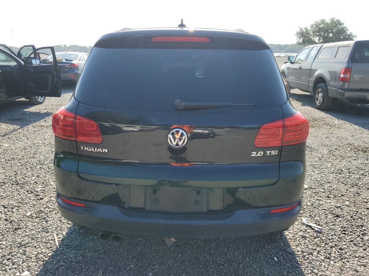 WVGAV7AX1DW529983 2013 Volkswagen Tiguan S