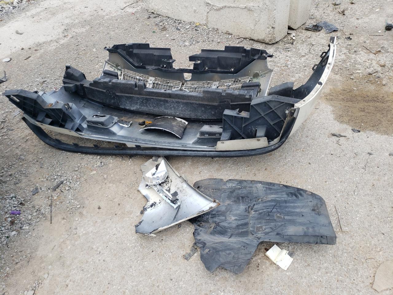 1GYUKHEF7AR277517 2010 Cadillac Escalade Esv Luxury