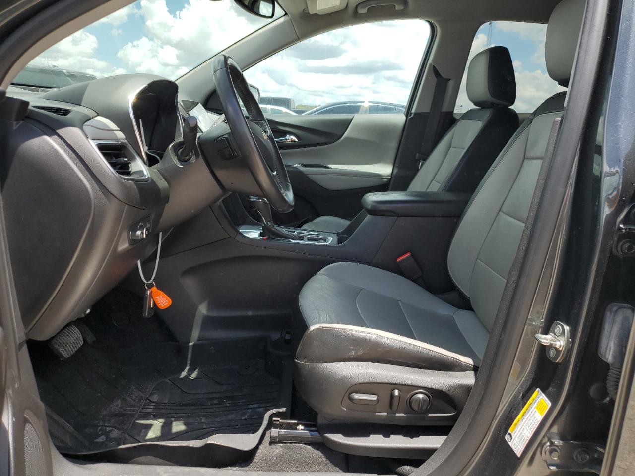 3GNAXNEV2KS67096 2019 Chevrolet Equinox Premier