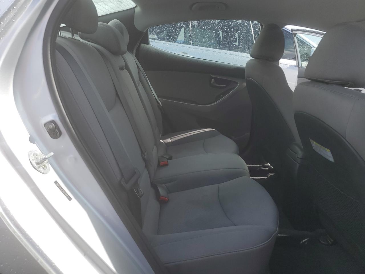 5NPDH4AE7DH169856 2013 Hyundai Elantra Gls
